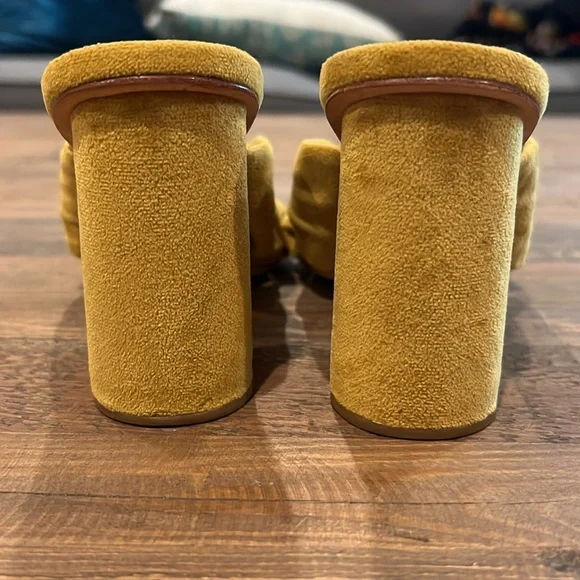 Loeffler Randall Elegant Mustard Knot Slide Sandals - Picture 3 of 6